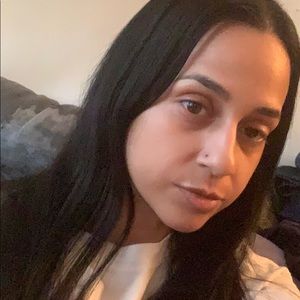 Meet your Posher, Clarisol